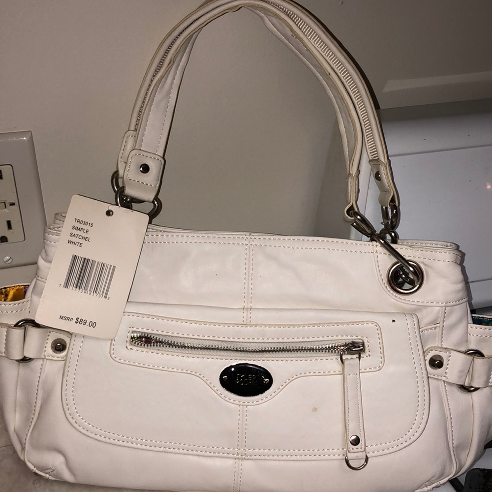 Tyler Rodan white simple satchel purse 👛🤍